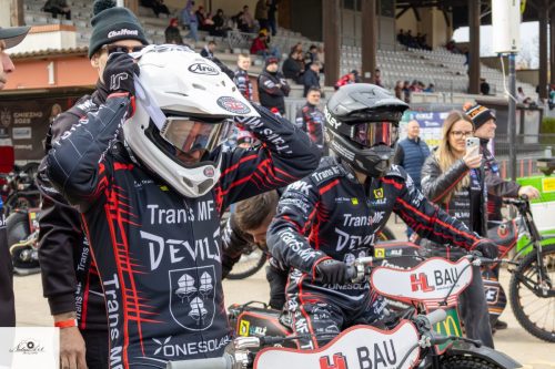 Start Gniezno - AC Landshut