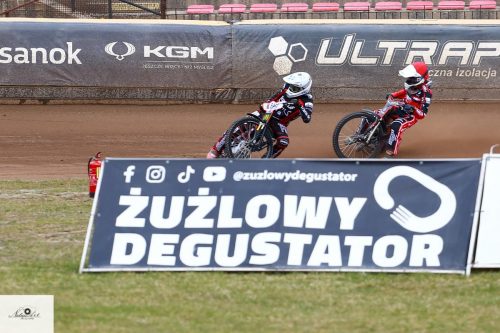 Start Gniezno - AC Landshut