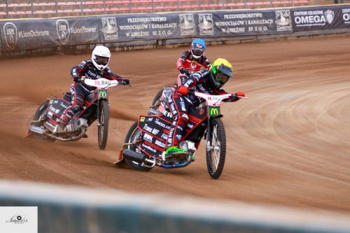 Start Gniezno - AC Landshut