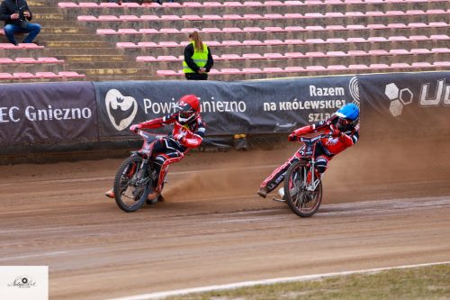 Start Gniezno - AC Landshut