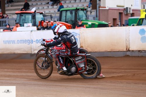 Start Gniezno - AC Landshut