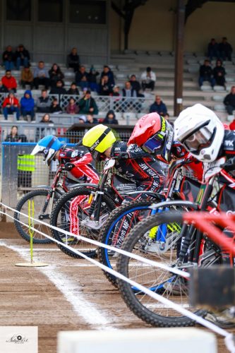 Start Gniezno - AC Landshut