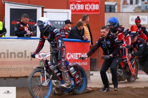 Start Gniezno - AC Landshut