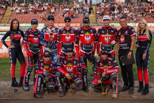 Start Gniezno - Landshut Devils