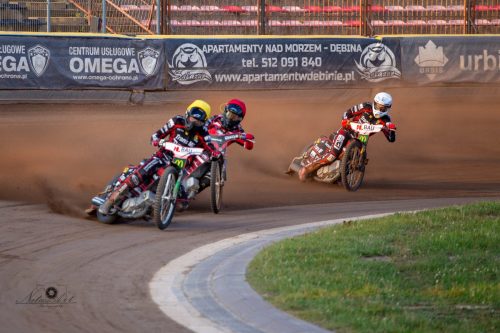 Start Gniezno - Landshut Devils