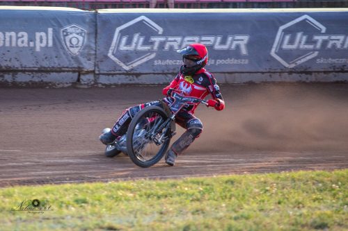 Start Gniezno - Landshut Devils