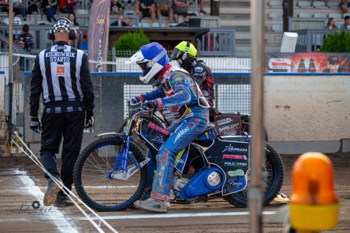 Start Gniezno - Landshut Devils