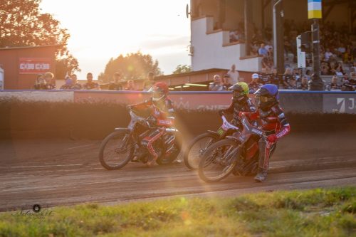 Start Gniezno - Landshut Devils