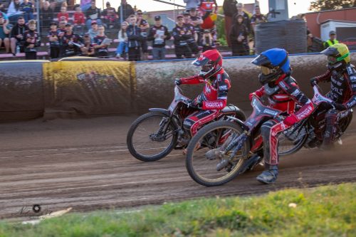 Start Gniezno - Landshut Devils